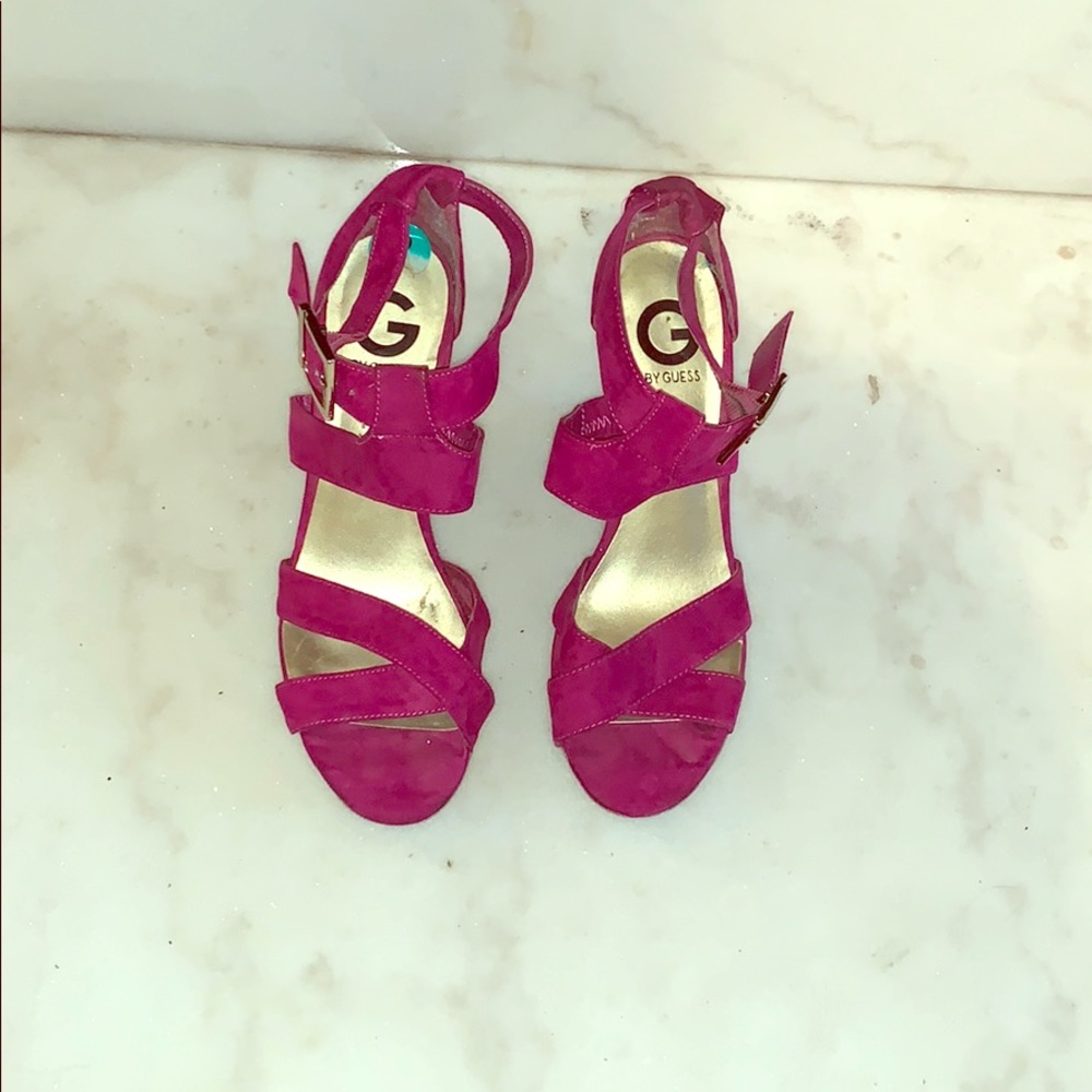 Magenta and sparkly gold wedges